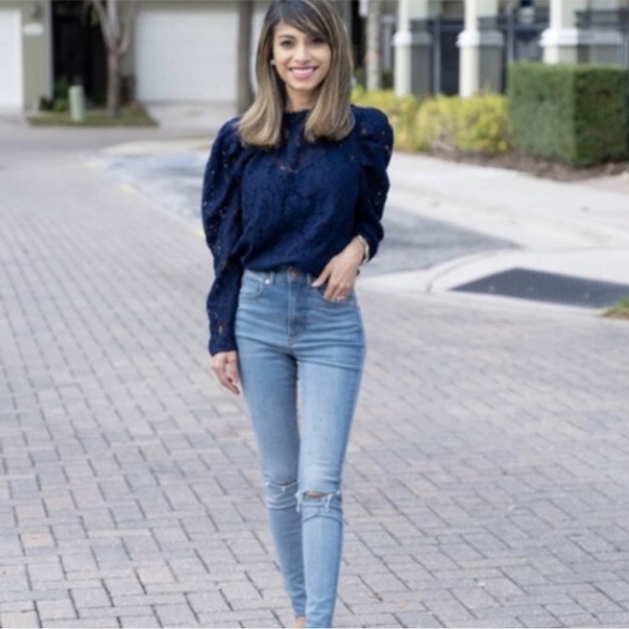 Express Tops - Express eyelet puff sleeve peplum top